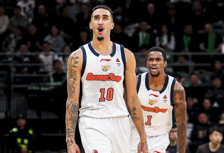 世界杯官网app下载-崔永熙复出，谁最可能被挤出广东大名单？不是18、25，是这3人